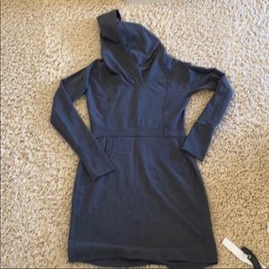 Athleta athletic dress- Gray